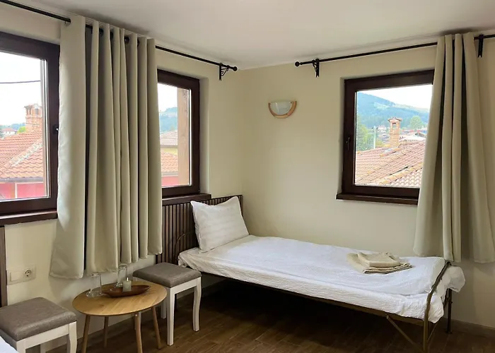 за гости царвулджиеви Pensjonat 3*